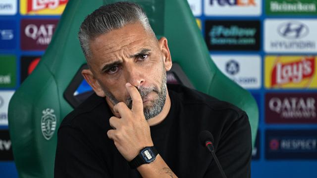 Sporting Teknik Direktöründen Galatasaray Taraftarlarını Çıldıracak Açıklamalar!